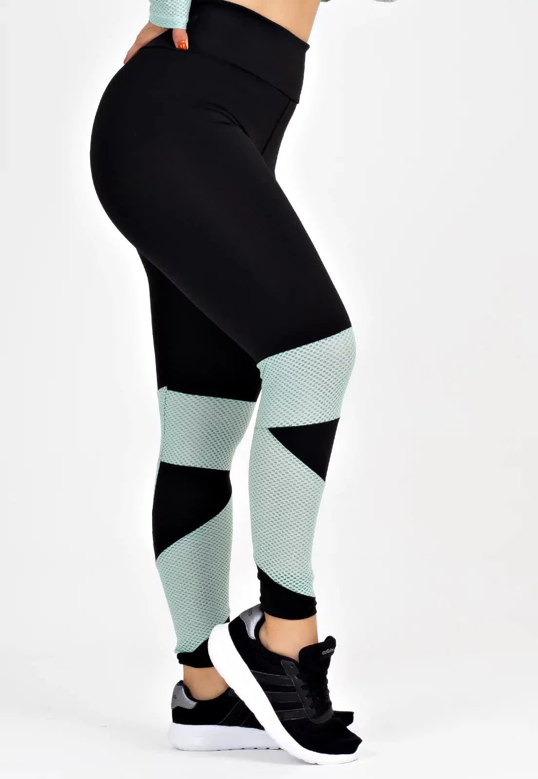 Calça Legging Preto e Verde Chá