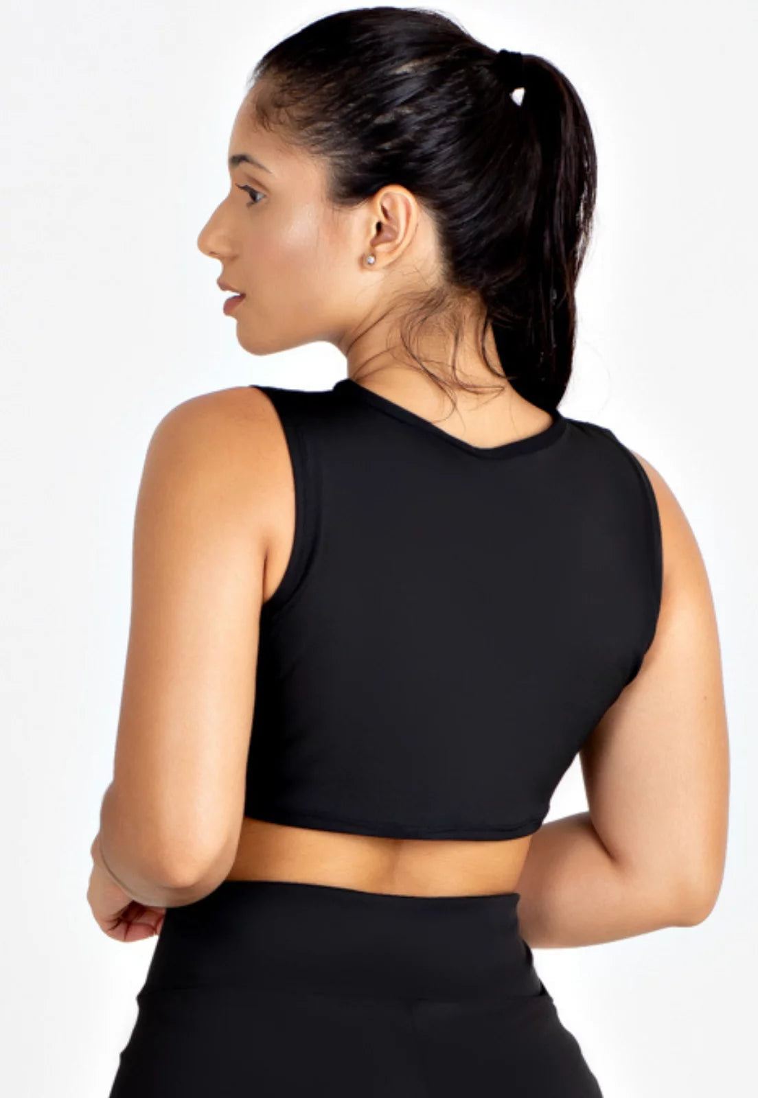 Cropped Fitness Preto com Faixa Rosa