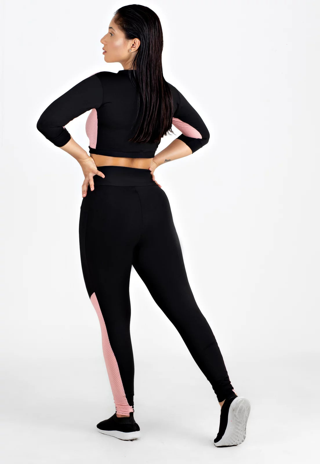 Cropped Fitness Tela Rosa e Preto