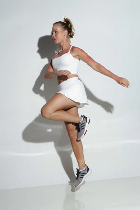 Conjunto Fitness Kit Cropped Alcinha Short Saia Branco